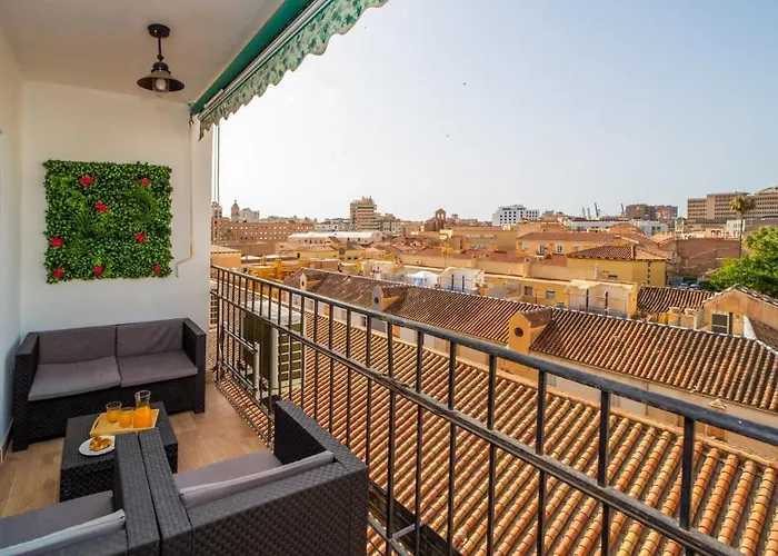 Stylish In Centro - Balcony And View مالقة